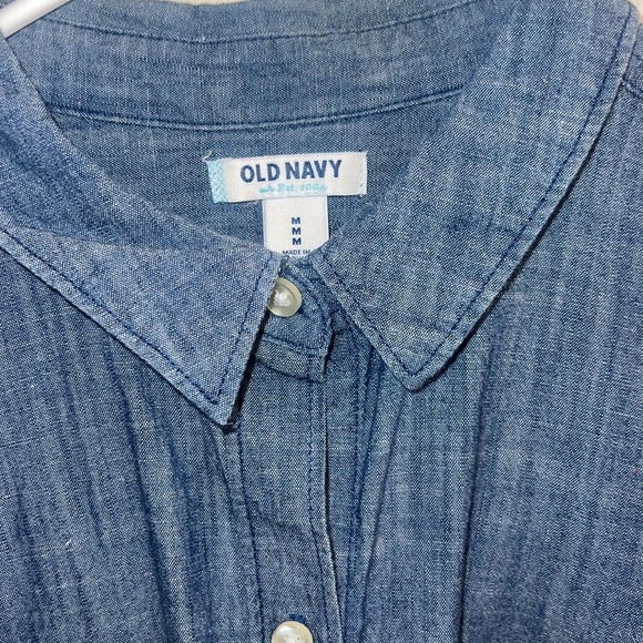 Women’s Button Down - Picture 2 of 3